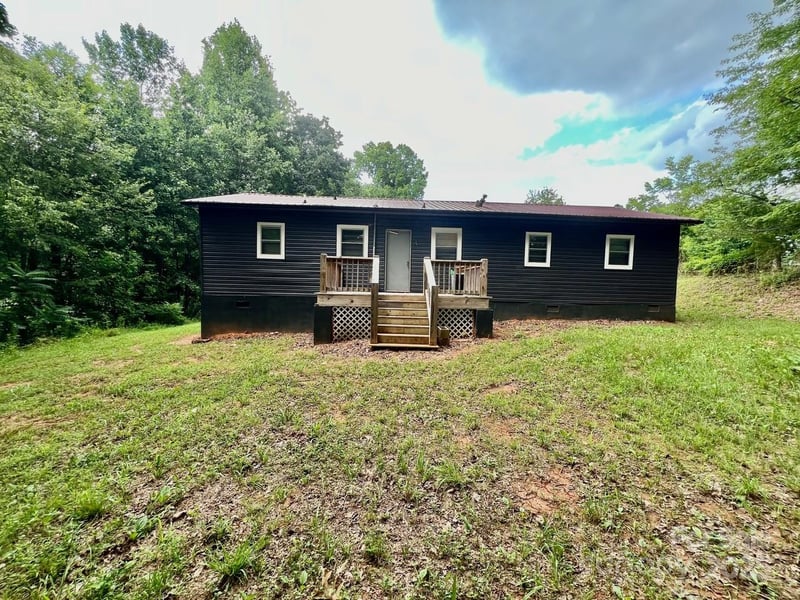 6581 Emerald Isle Dr, Sherrills Ford, NC 28673