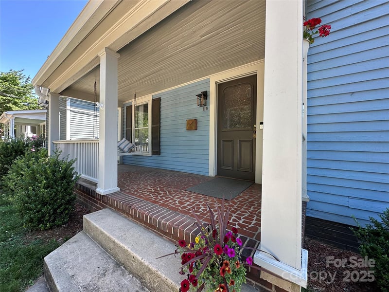 115 Steele St, Salisbury, NC 28144