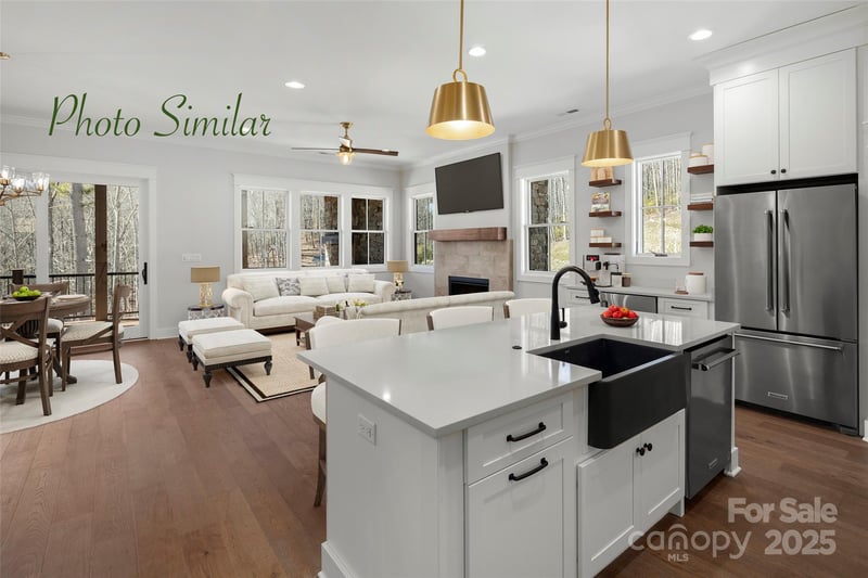 20 Chimney Chase Trl, Hendersonville, NC 28739