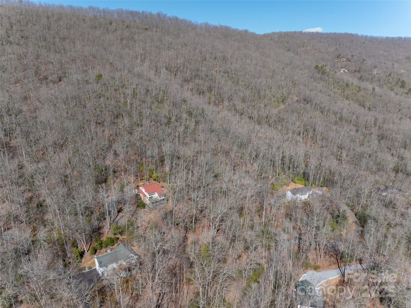 27 Alpen Rose Way, Mills River, NC 28759