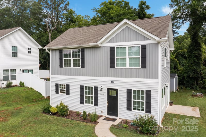 818 Carolina Ave, Bessemer City, NC 28016