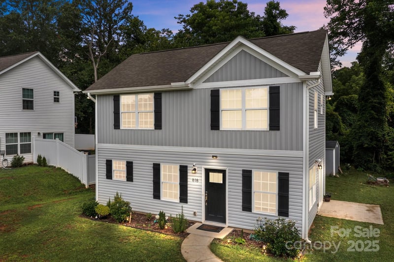 818 Carolina Ave, Bessemer City, NC 28016