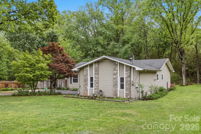 25 Norman Rd, Fletcher, NC 28732