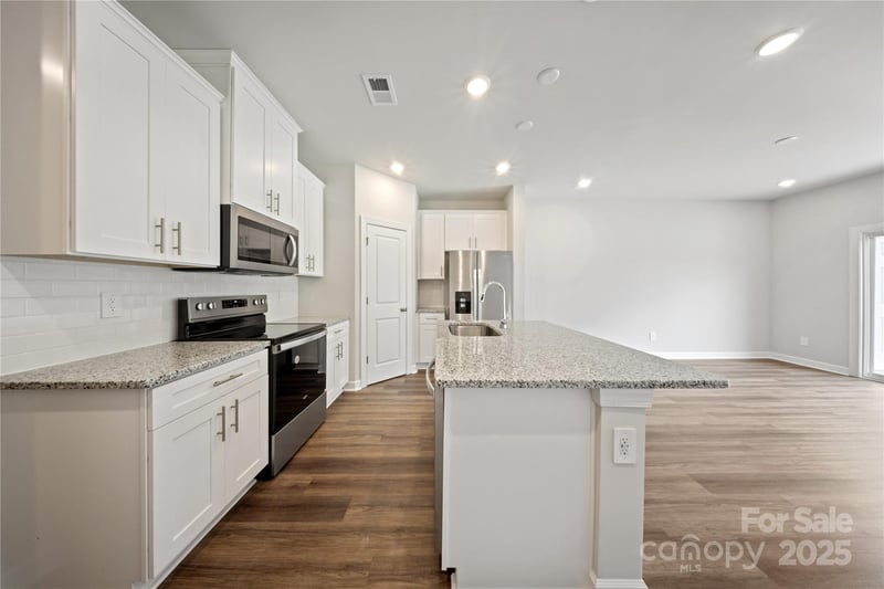 1710 Braemar Village Dr, Monroe, NC 28110