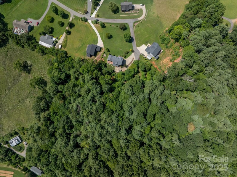 99999 Lawson Ridge Rd #11, Leicester, NC 28748