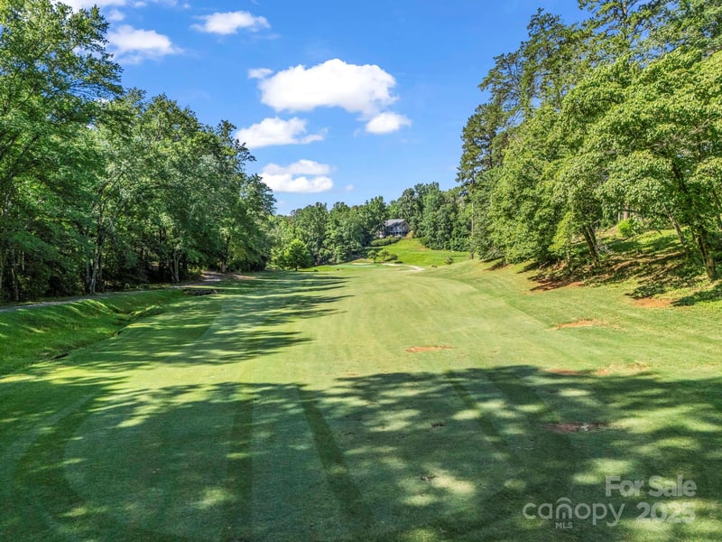 193 Downing Pl, Lake Lure, NC 28746