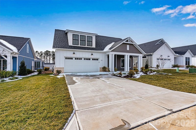 235 Alenda Lux Cir, Mooresville, NC 28115