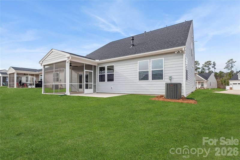 955 Exeter Dr, Sherrills Ford, NC 28673