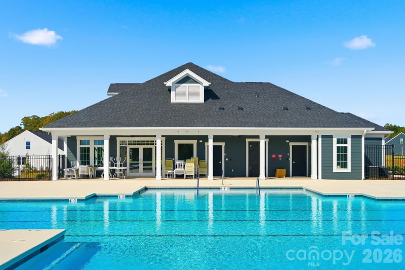 955 Exeter Dr, Sherrills Ford, NC 28673