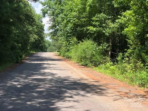 Joshua Dr, Forest City, NC 28043