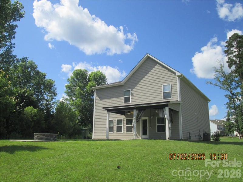 504 Stone River Pw, Mount Holly, NC 28120