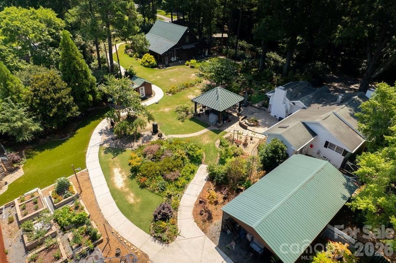 9032 Boyd Dr, Matthews, NC 28105