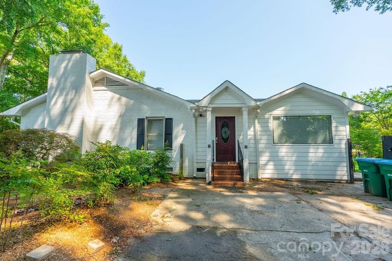 9032 Boyd Dr, Matthews, NC 28105