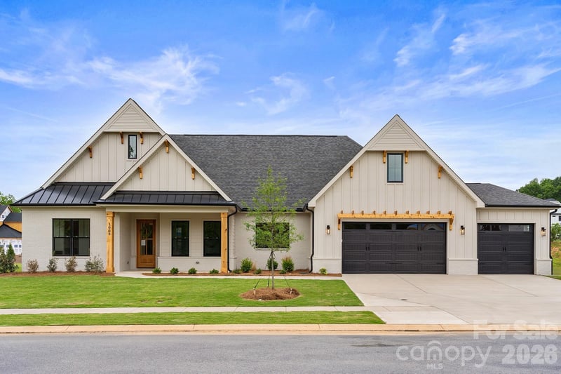 1008 Courtney Ln #28, Wesley Chapel, NC 28173