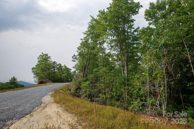 Masterpiece View Dr #8, Hendersonville, NC 28739