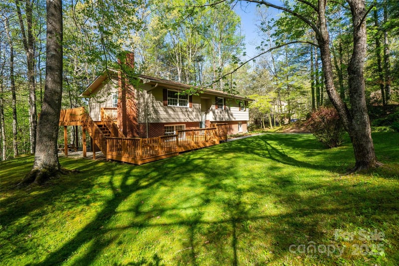 145 Jeter Mountain Rd, Hendersonville, NC 28739