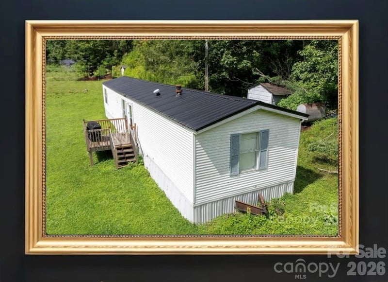 492 Chestnut Mountain Rd, Spruce Pine, NC 28777