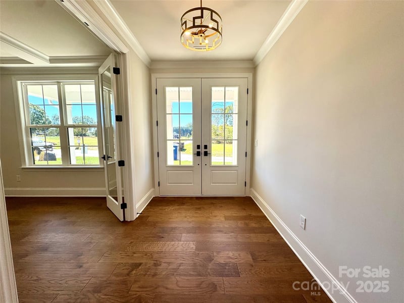 125 Crestview Ln, Troutman, NC 28166