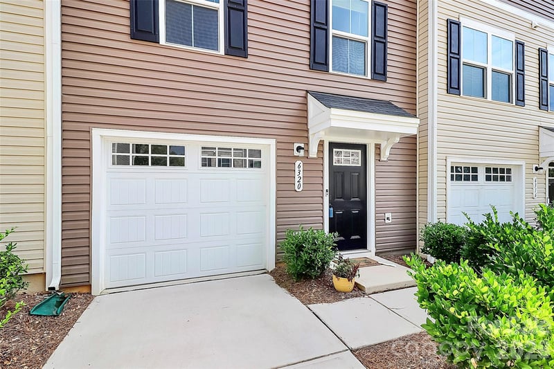 6320 Cutwater Cir, Charlotte, NC 28269