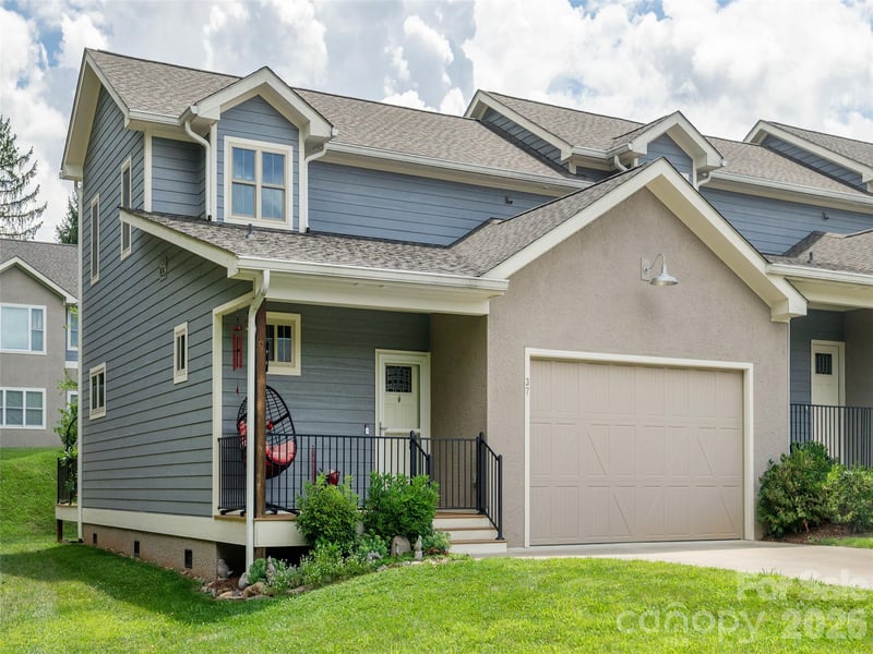 37 Thornes Ln, Asheville, NC 28805