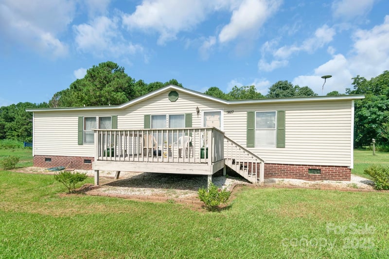 1827 Brown Rd, Richburg, SC 29729