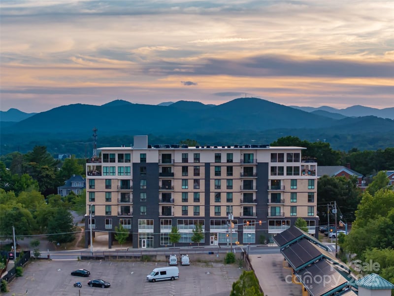 45 Asheland Ave #402, Asheville, NC 28801