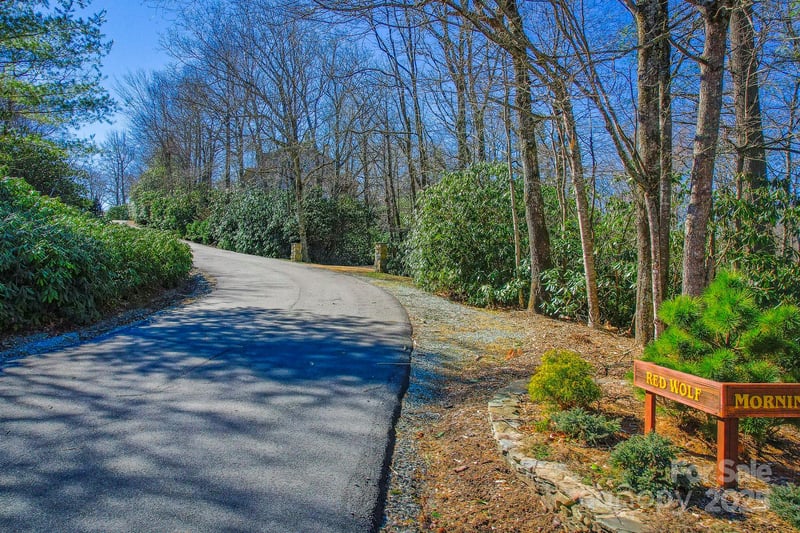 Lot 24 Red Wolf None, Blowing Rock, NC 28605