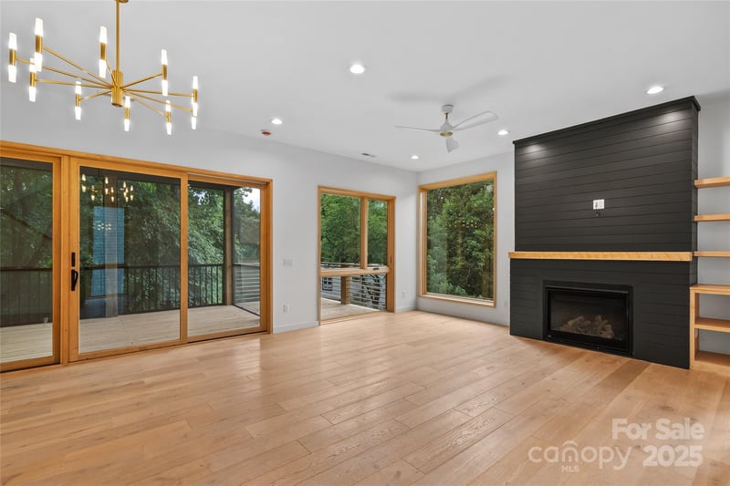 43 Waynesville Ave, Asheville, NC 28806