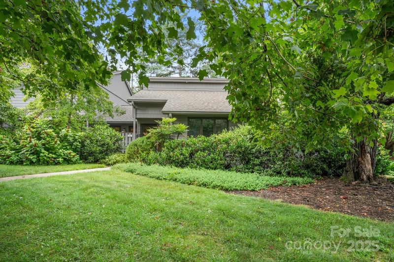 470 Crowfields Dr #6, Asheville, NC 28803