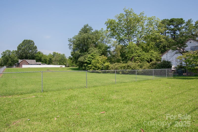 605 Piedmont Ave, Kings Mountain, NC 28086