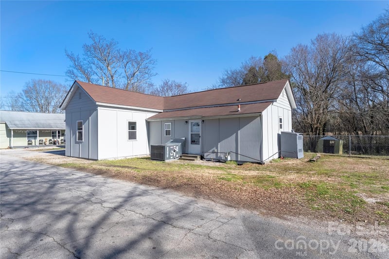 528 6th St, Chester, SC 29706