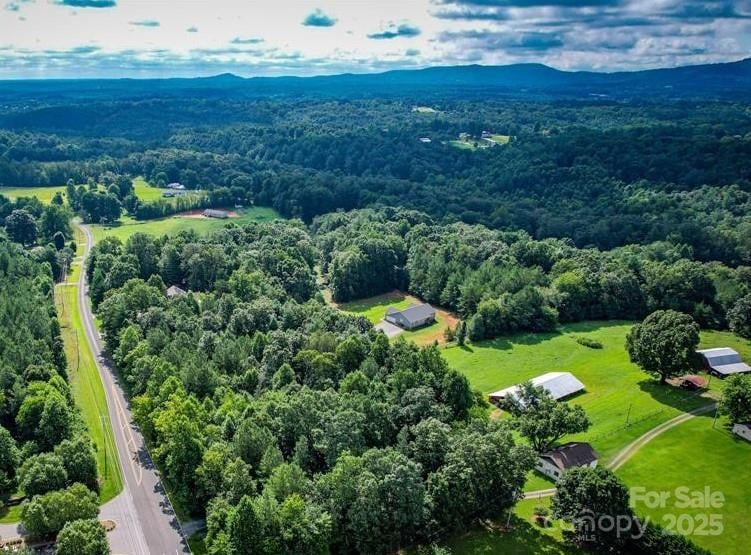 3994 Seitz Rd, Morganton, NC 28655