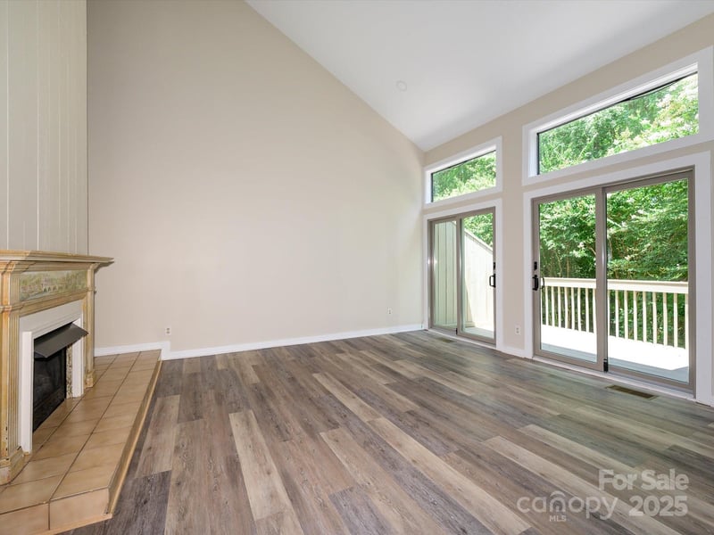 203 Riverview Ter, Lake Wylie, SC 29710