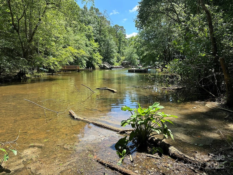 547 Stewart Rock Rd, Stony Point, NC 28678