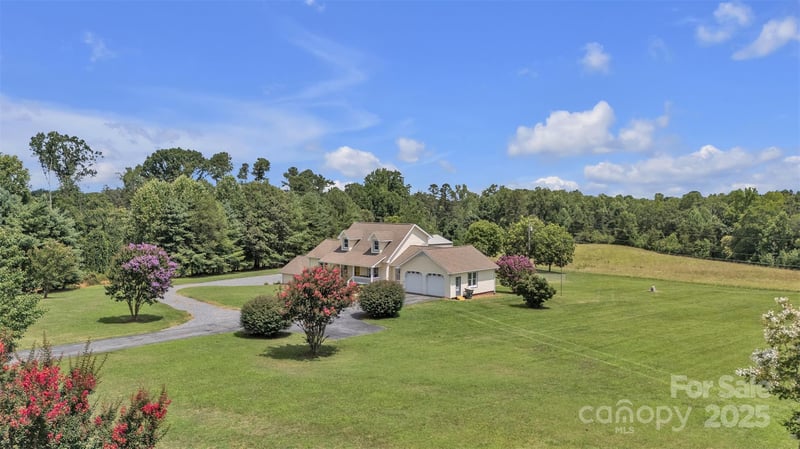 1144 Old Mountain Rd, Statesville, NC 28677