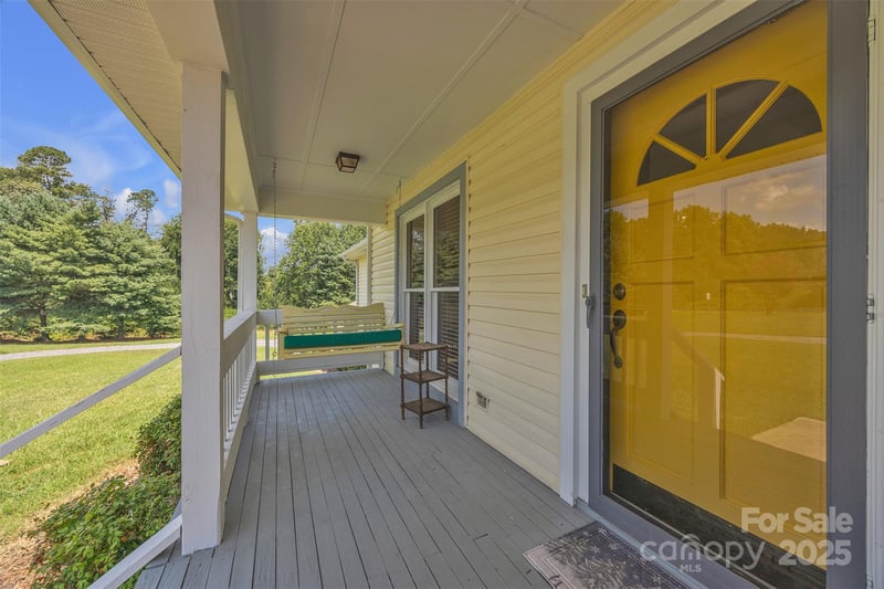 1144 Old Mountain Rd, Statesville, NC 28677