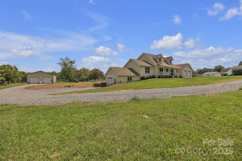1144 Old Mountain Rd, Statesville, NC 28677