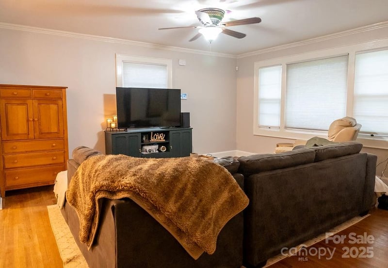 1700 Oakwood Ave, Kannapolis, NC 28081