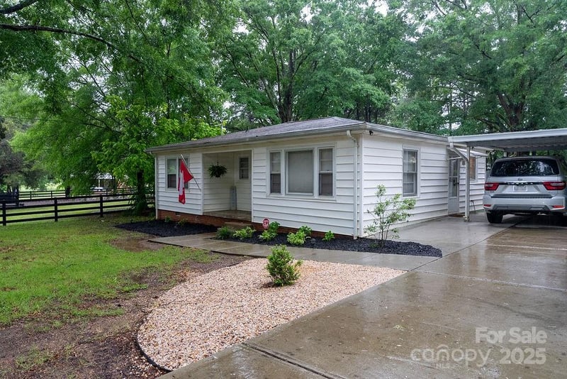 1700 Oakwood Ave, Kannapolis, NC 28081