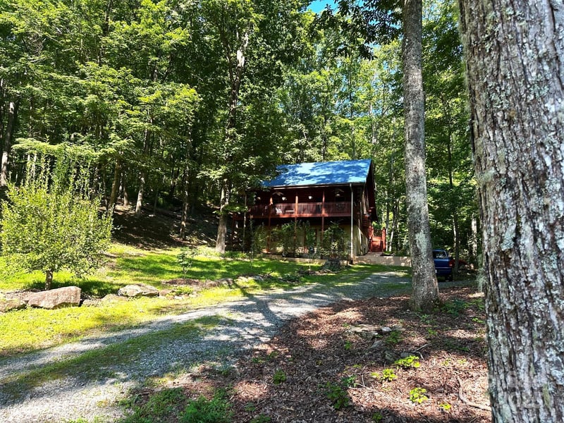 184 Poplar Dr, Lake Lure, NC 28746