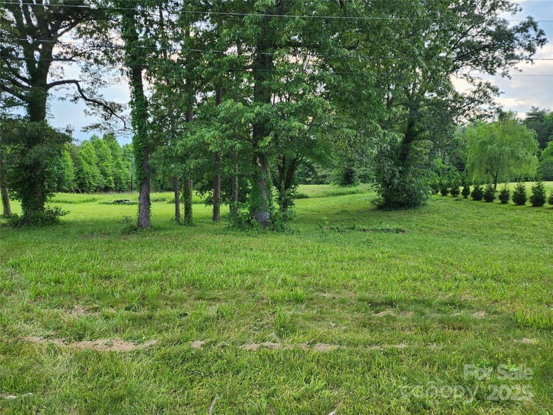 000 Us Highway 421 Hw, Wilkesboro, NC 28697