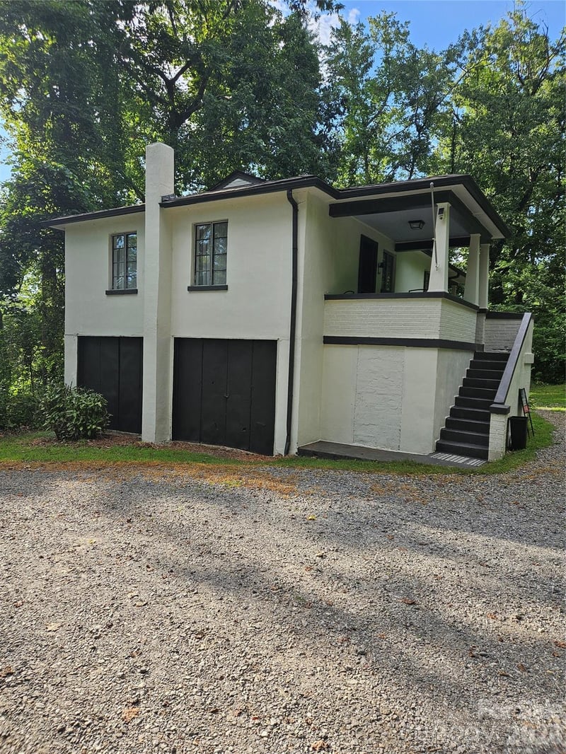 72 Mills Gap Rd, Asheville, NC 28803
