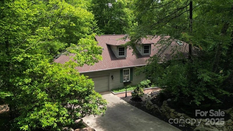 23 Dvga Ct, Brevard, NC 28712