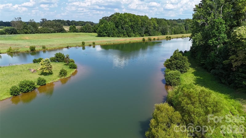 4604 Mirror Lake Dr, Catawba, NC 28609