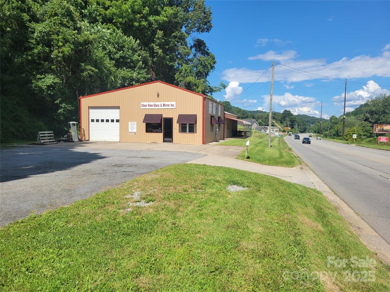 2634 Dellwood Rd, Waynesville, NC 28786