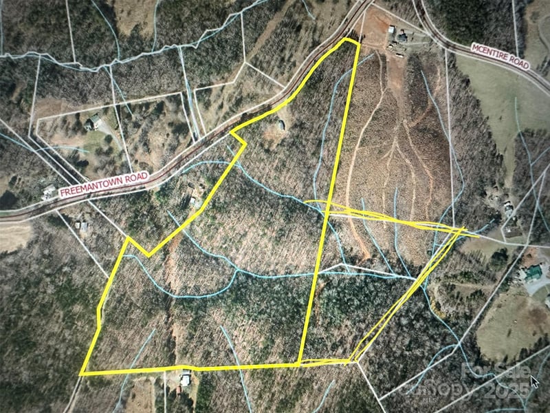 99999 Freemantown Rd, Rutherfordton, NC 28139