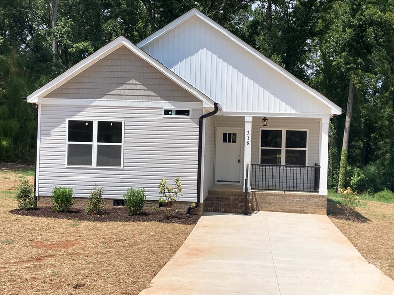 318 Davis Park Rd, Gastonia, NC 28052