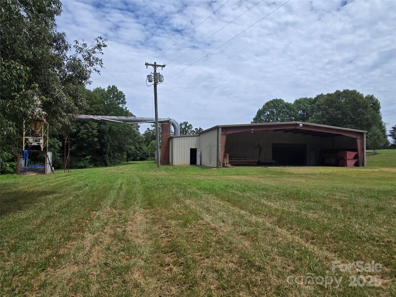 5485 Herman Rd #2, Claremont, NC 28610