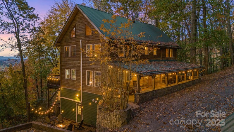 185 Blossom Rg, Leicester, NC 28748
