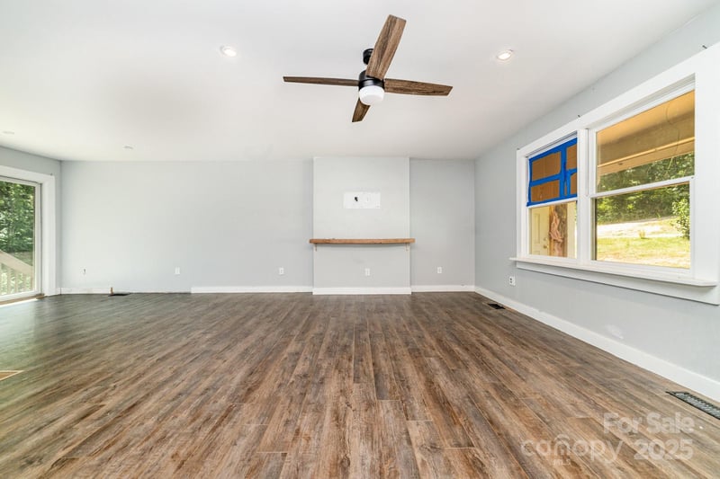 1490 Edisons Bright Way, Newton, NC 28658